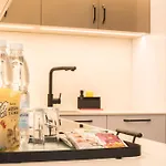 Ksiezycowy Z Garazem Fv Vat *