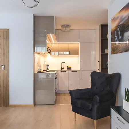 Ksiezycowy Z Garazem Apartment Nowy Sacz