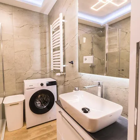 Apartment Ksiezycowy Z Garazem *
