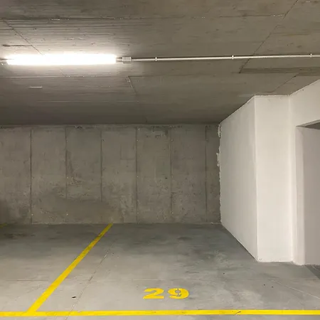 Ksiezycowy Z Garazem Fv Vat Apartment *